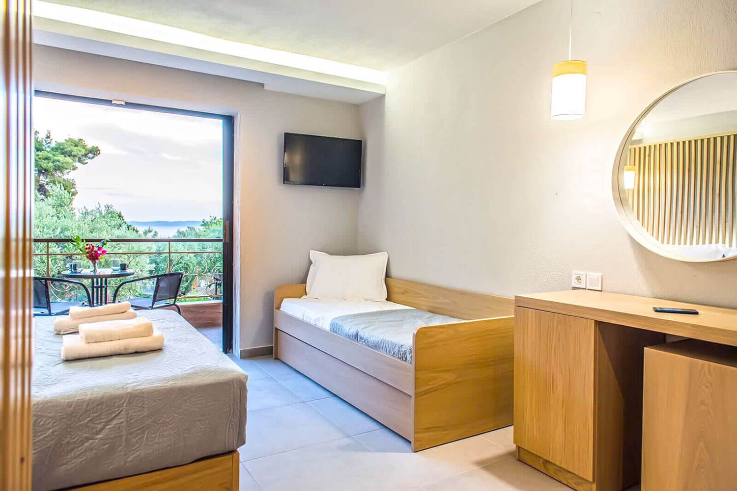 Renovation of small hotel in Metamorfosi, Chalkidiki 5