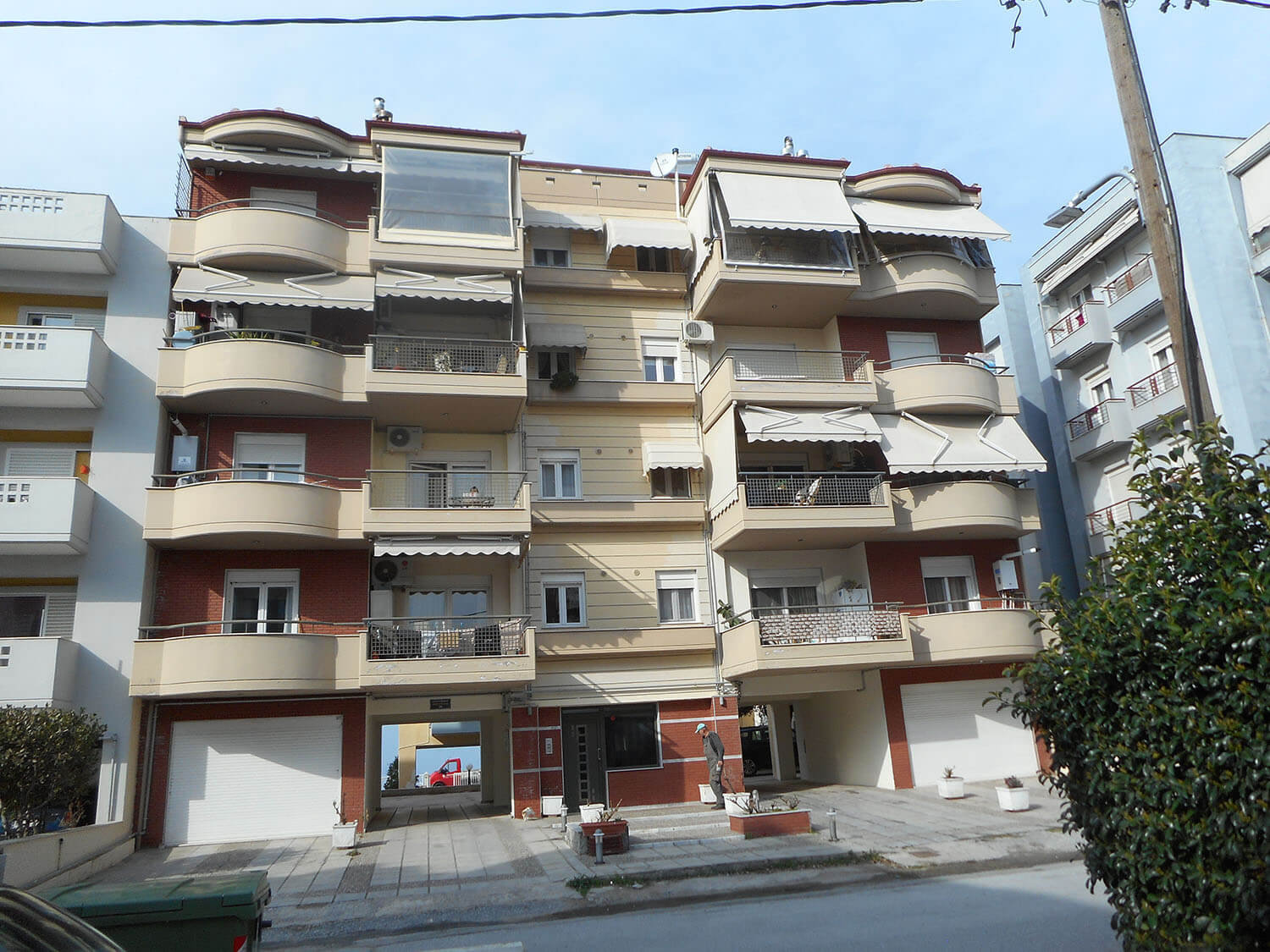 Apartment building in Perea, Thessaloniki 3