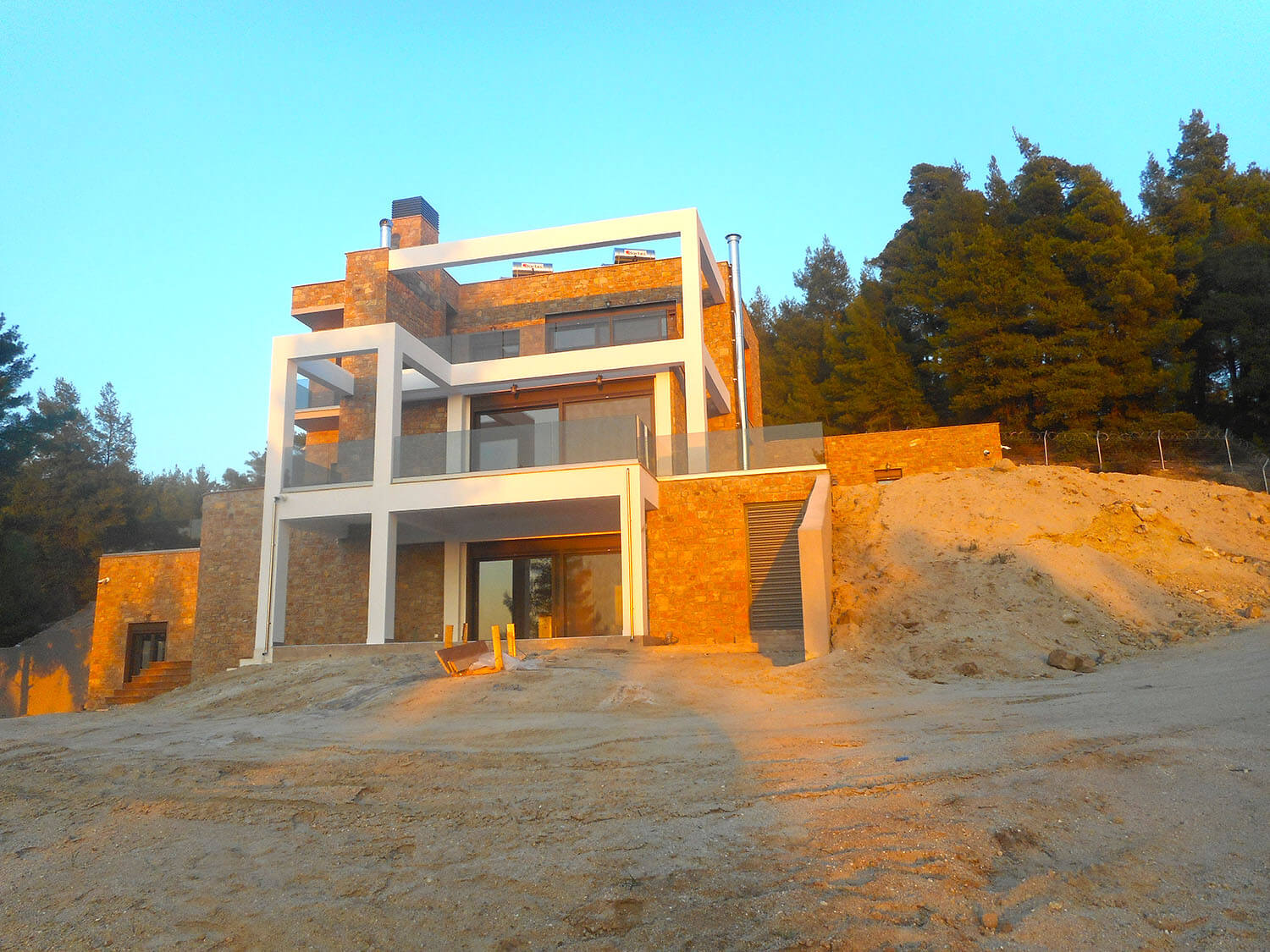 Luxury stone house in Siviri, Chalkidiki 2